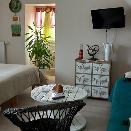 Bed and Breakfast Aux penates de Toni Beauval à Céré-la-Ronde Extérieur photo