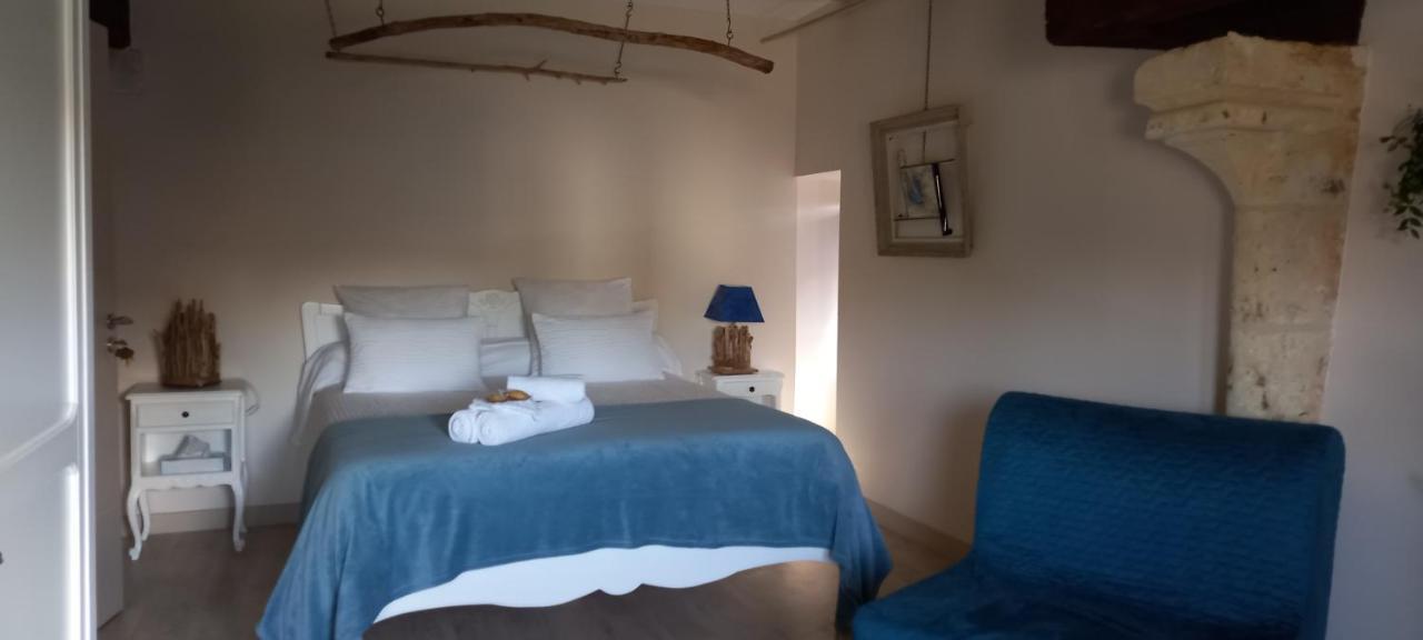 Bed and Breakfast Aux penates de Toni Beauval à Céré-la-Ronde Extérieur photo